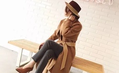 三个男人躁我一个爽公交车上